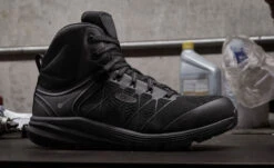 Keen Men's Vista Energy Mid (Carbon-Fiber Toe) | Black/Raven -Keen 1024592 PDP TopImage