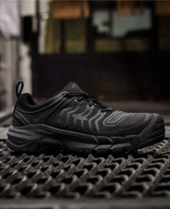 Keen Men's Kansas City (Carbon-Fiber Toe) | Black/Gun Metal -Keen 1025577 PDP RightImage