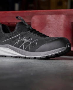 Keen Men's Vista Energy Shift (Carbon-Fiber Toe) | Vapor/Black -Keen 1026385 PDP RightImage