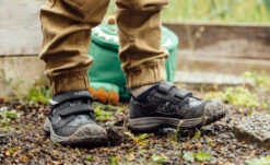 Keen Little Kids' Speed Hound | Black/Camo -Keen KidsSpeedHoundPDPLifestyle1Kids1026194 a51300a6 45df 4287 a328 f3d8d5706936