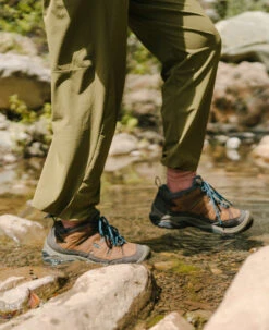 Keen Women's Circadia Waterproof Shoe | Syrup/North Atlantic -Keen WCircadia WideLifestylePDPSingleLeft d6c227ad bcf8 4992 a091 af7faf20ee6b