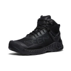 Keen Men's NXIS EVO Waterproof Boot | Triple Black -Keen e3f07e5bf11957450e38b9ea5e973a509945328e